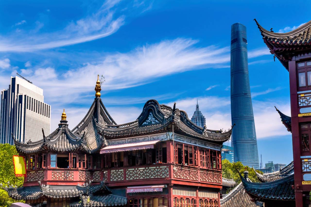 Hero image for Navigating China's economic transition: challenges and investment opportunity